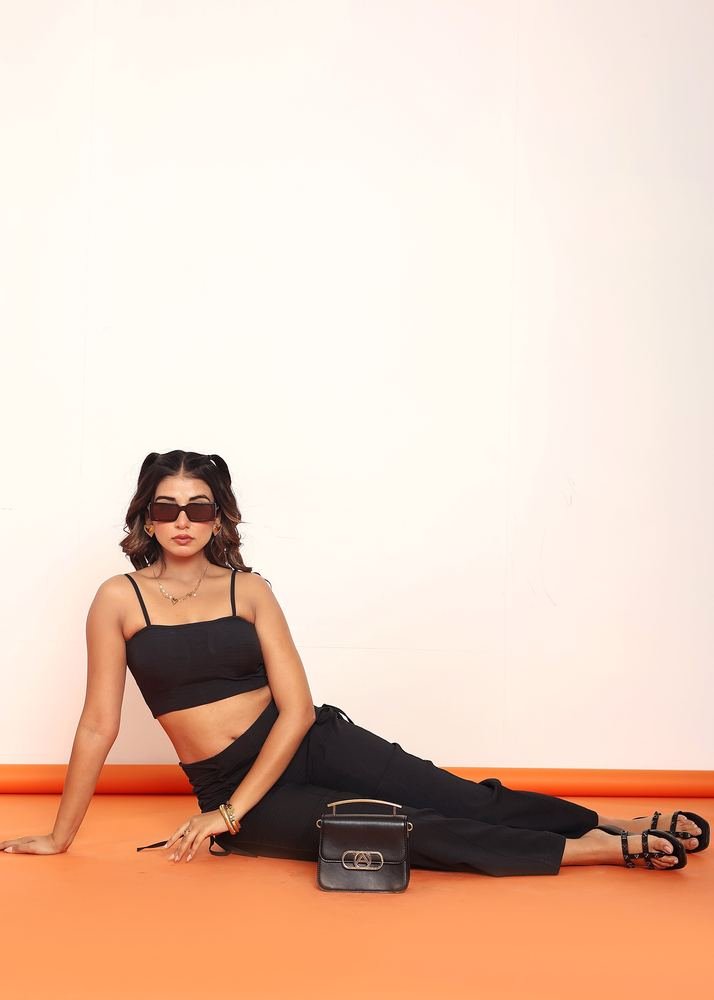 Black corset top with draw-string straight pant photo 5
