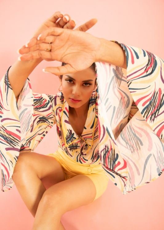Printed Shirt with Butter Yellow Skorts photo 2