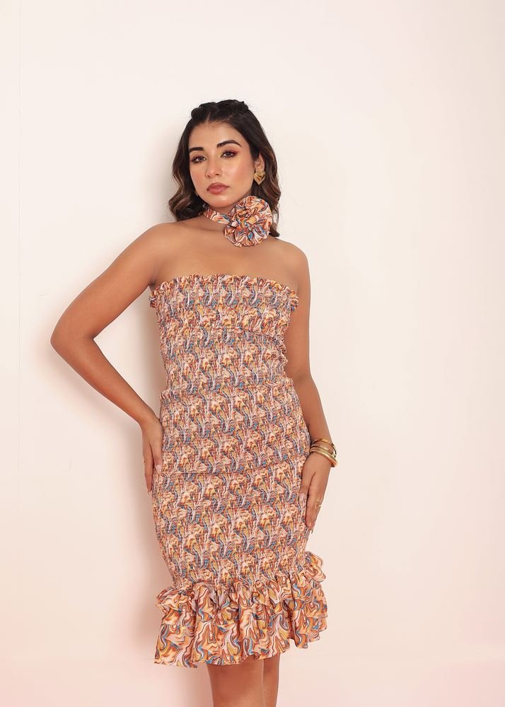 Printed bobbin elastic mini dress with detailed ruffles photo 2
