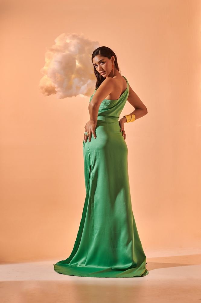 Solid One Shoulder Draped Dress photo 2