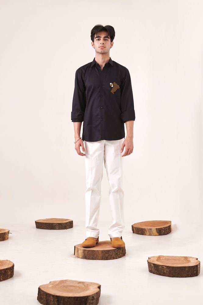 Honeycomb Embroidered Shirt photo 5