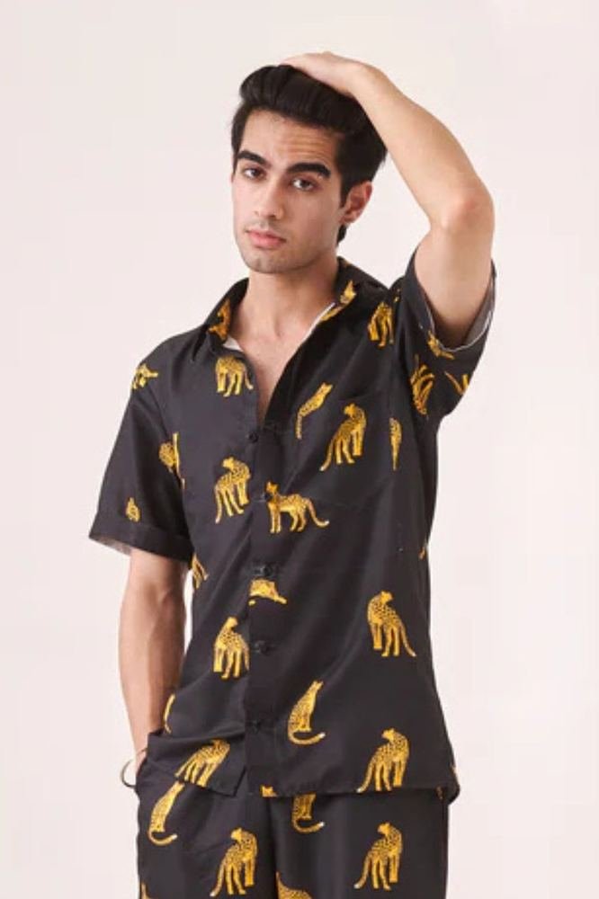 Leapard print shirt photo 3
