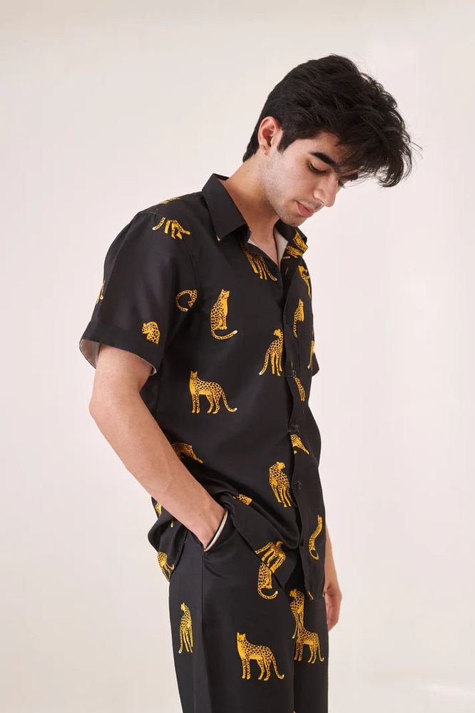 Leapard print shirt