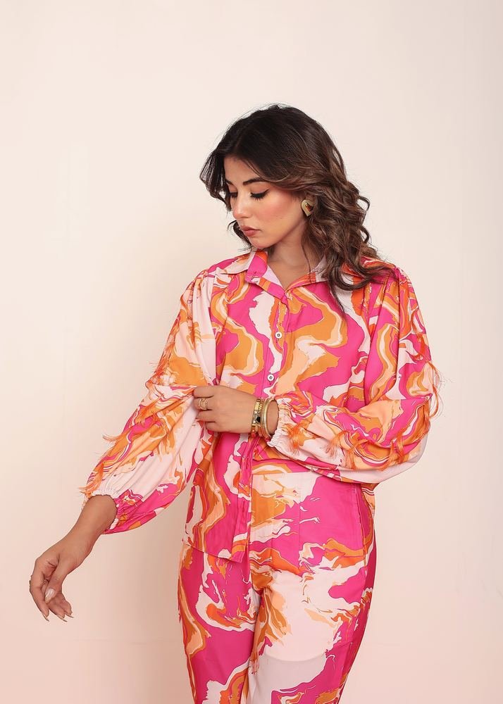 Printed puff sleeves shirt photo 2
