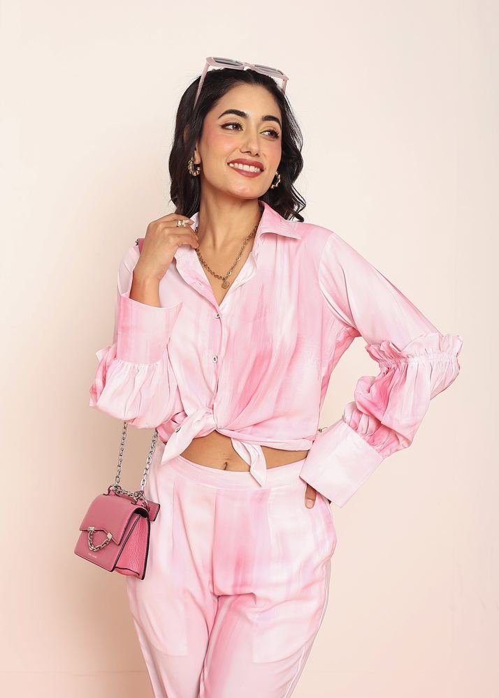 Printed pink ruffled shirt photo 2