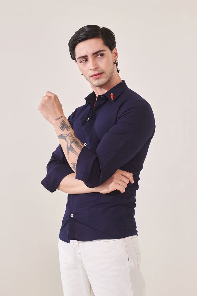 Rabbit Embroidered Shirt photo 2