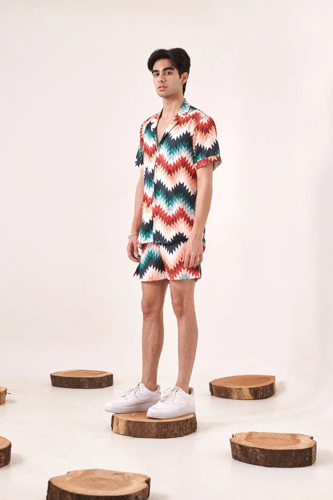 Zig-zag printed shirt photo 4