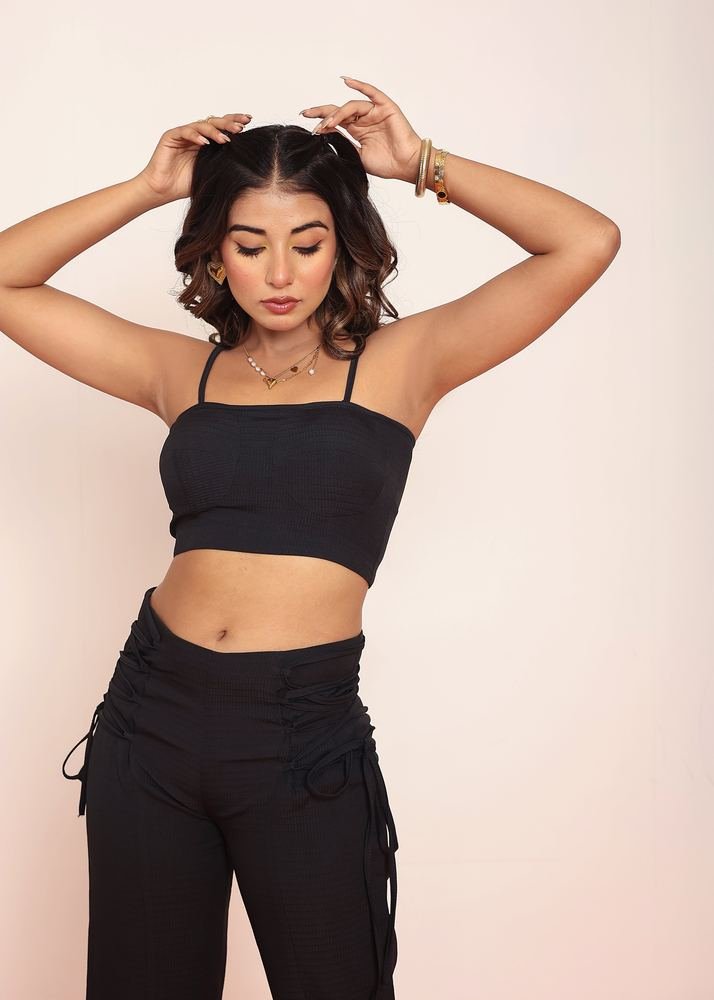 Black corset top photo 2