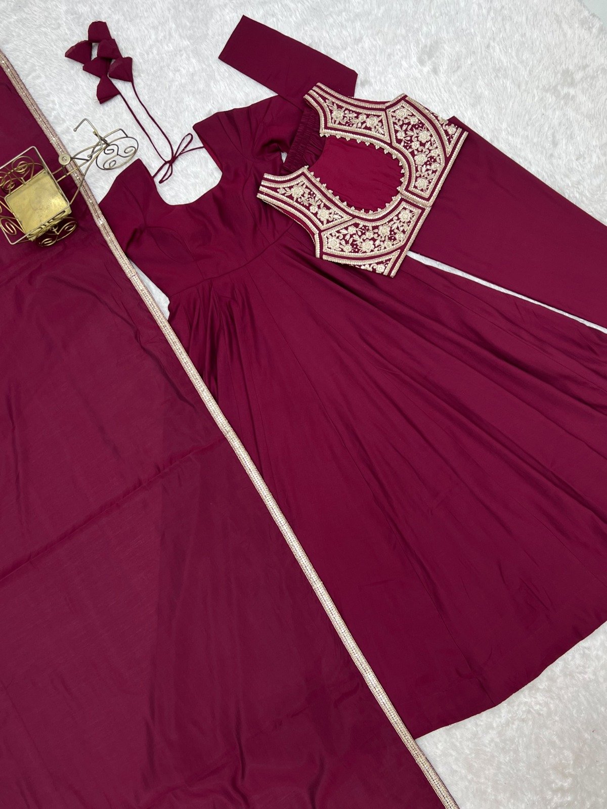 Premium Romansilk Chanderi Anarkali With Jacket & Dupatta Set photo 4