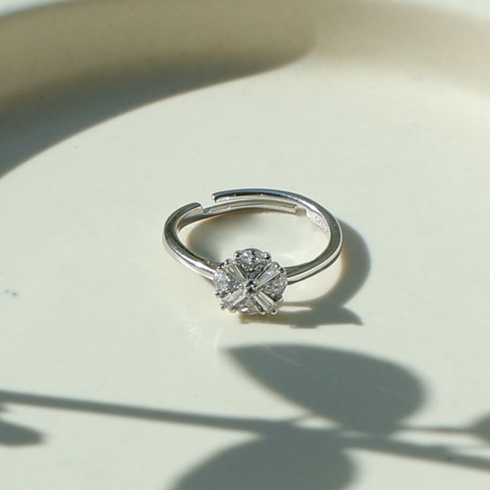 Silver Shimmer Ring photo 2